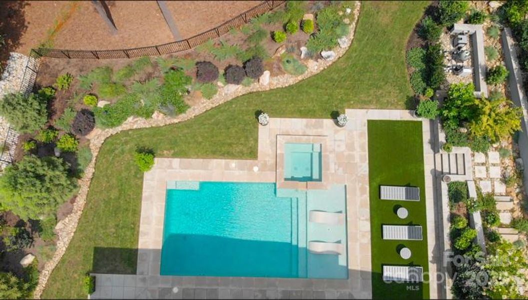 Image 46 of a home in .