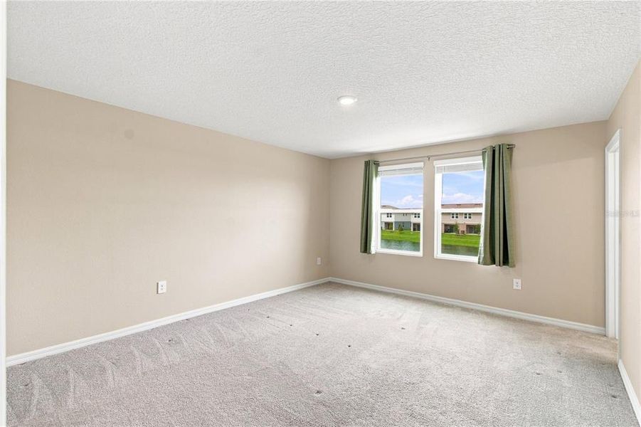 Spacious, unfurnished interior of a new home in , Kissimmee (Image 20).