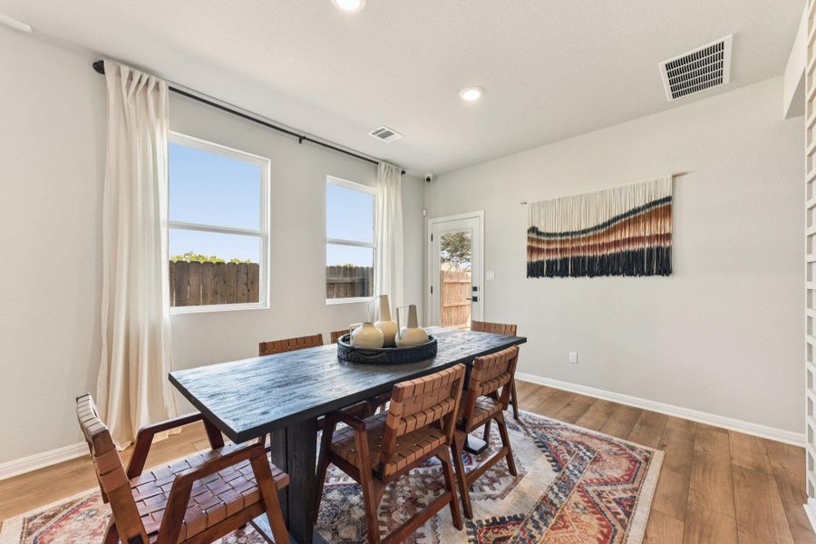 Furnished interior view inside a new home in La Cima, San Marcos (Image 11).