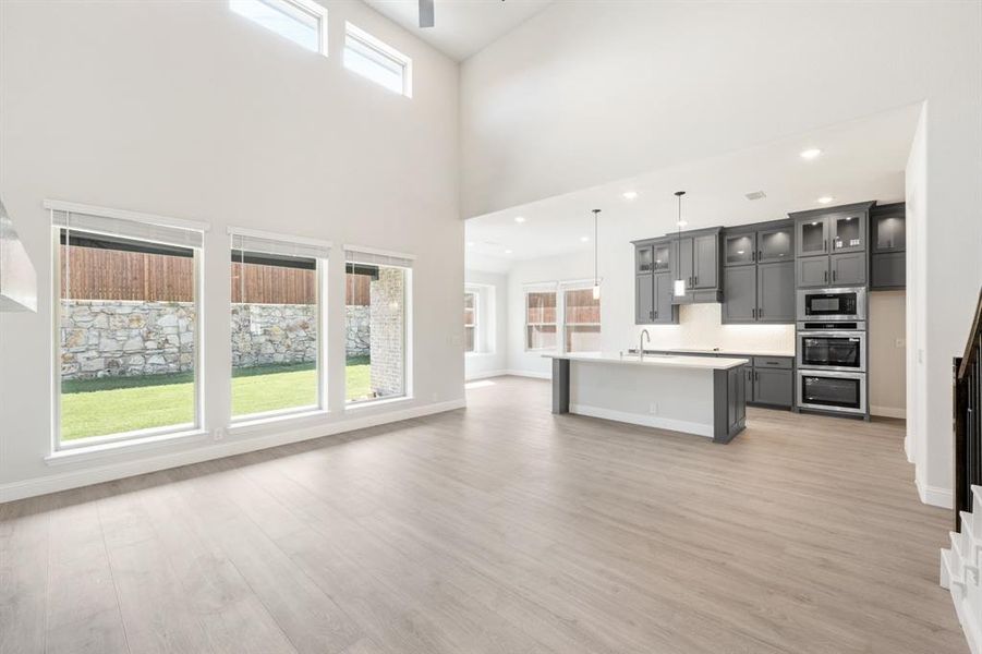 Furnished interior view inside a new home in Ridgepoint, Midlothian (Image 8).