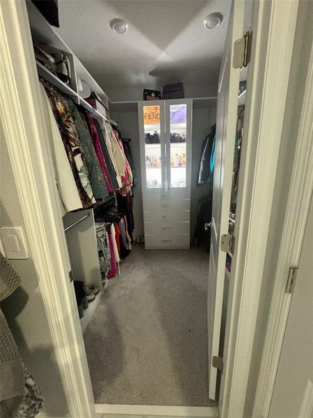 Image 18 of a home in EverBe.