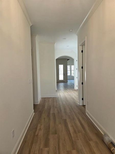 Spacious, unfurnished interior of a new home in , Waleska (Image 19).