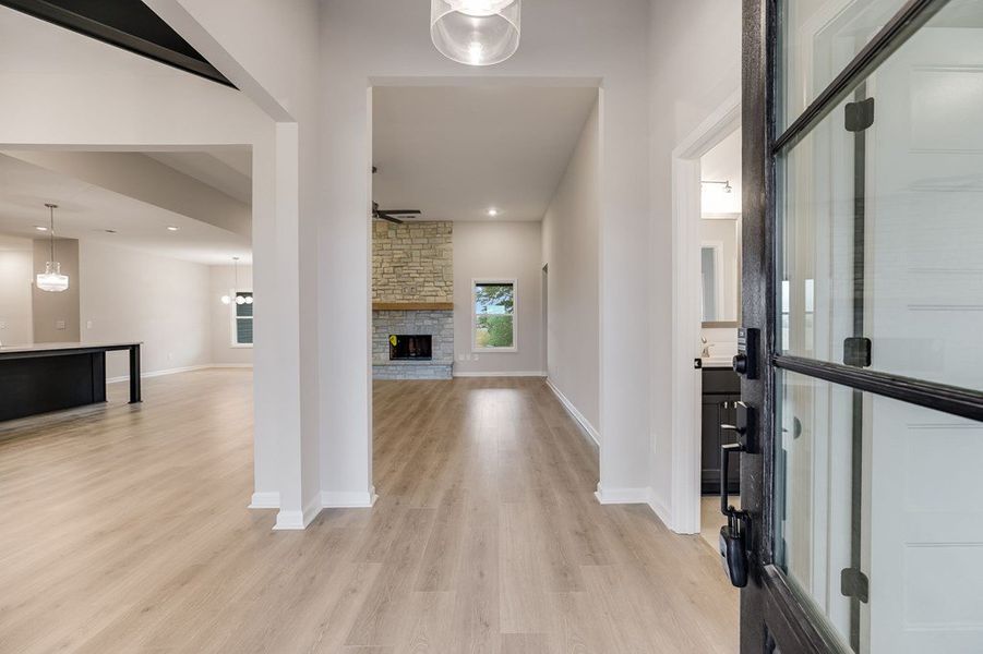 Spacious, unfurnished interior of a new home in Parmer Farms, Roopville (Image 16).