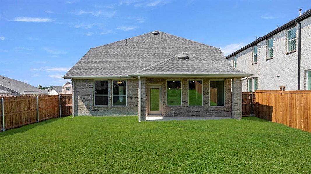 26. 1617 Gracehill - Back