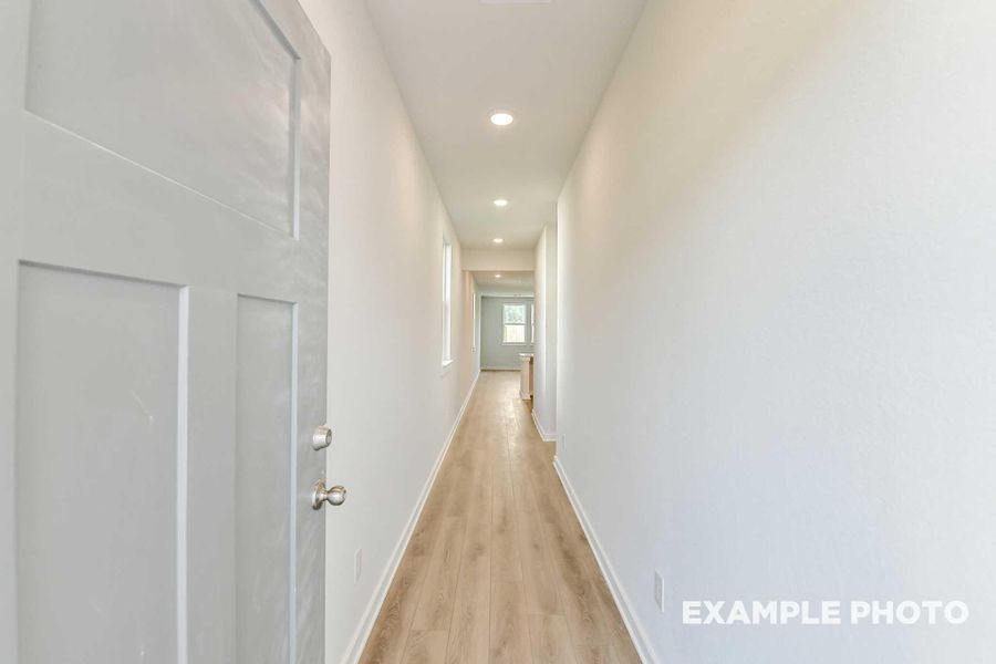 Spacious, unfurnished interior of a new home in Caney Creek Place, Conroe (Image 20). Spacious, unfurnished interior of a new home in Caney Creek Place, Conroe (Image 20).