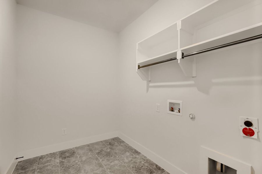 4315 Blackberry - Laundry Room 4315 Blackberry - Laundry Room