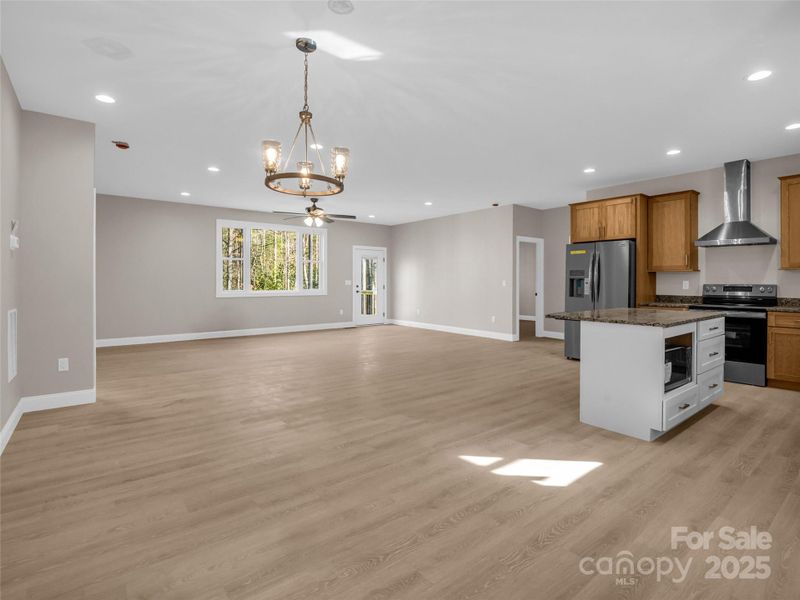 Spacious, unfurnished interior of a new home in , Flat Rock (Image 22). Spacious, unfurnished interior of a new home in , Flat Rock (Image 22).