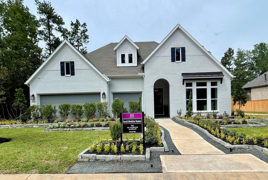 Welcome to The Milburn from David Weekley Homes. Move-In Ready Now!