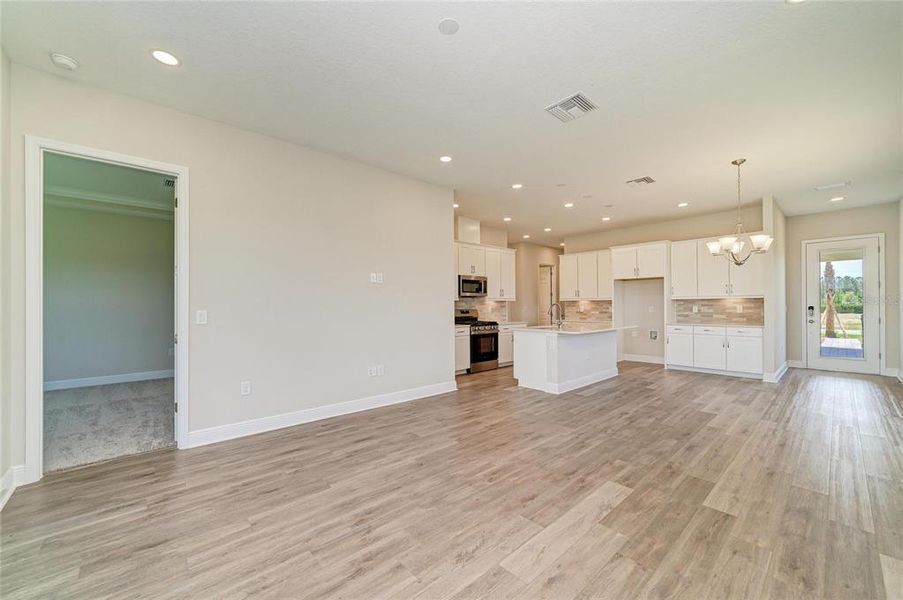 Spacious, unfurnished interior of a new home in Two Rivers, Zephyrhills (Image 21). Spacious, unfurnished interior of a new home in Two Rivers, Zephyrhills (Image 21).
