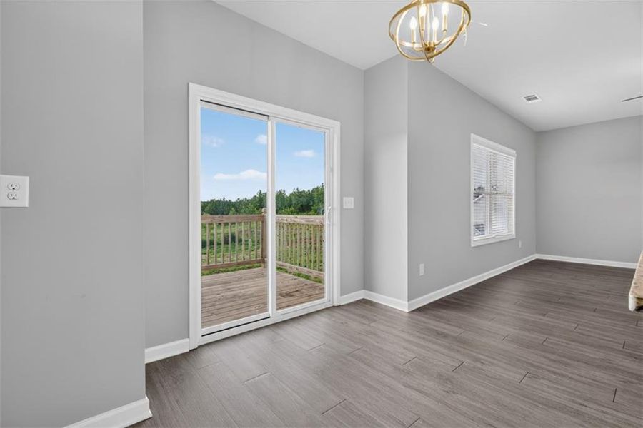 Spacious, unfurnished interior of a new home in , Eastanollee (Image 54).