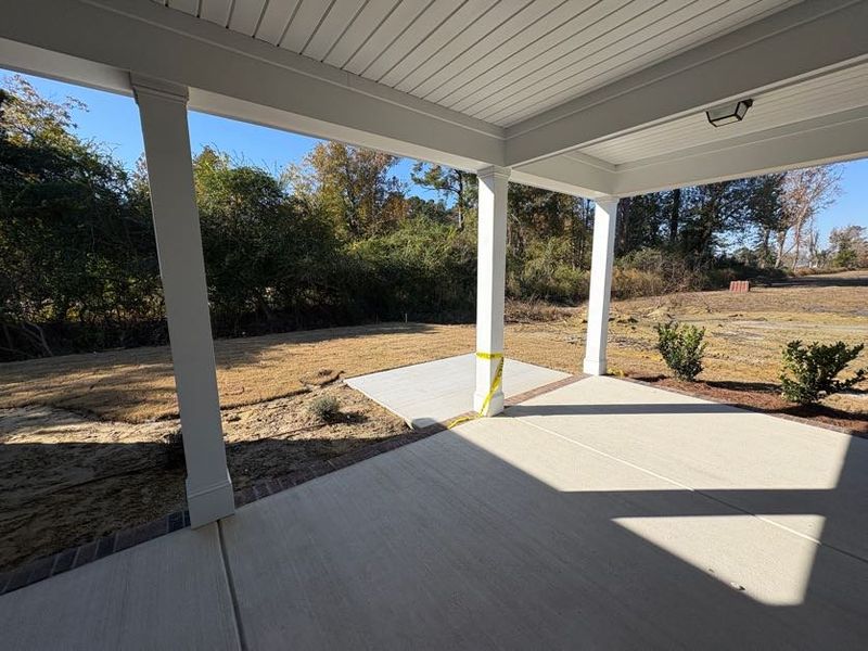 Exterior details and patio area of a home in Riverside Cove, Wilmington (Image 4).