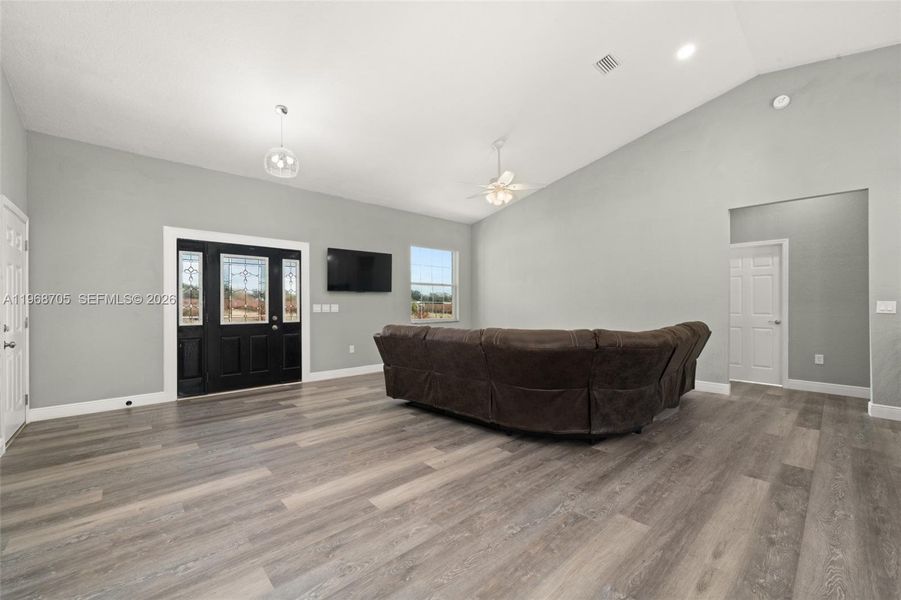 Furnished interior view inside a new home in , Avon Park (Image 34).
