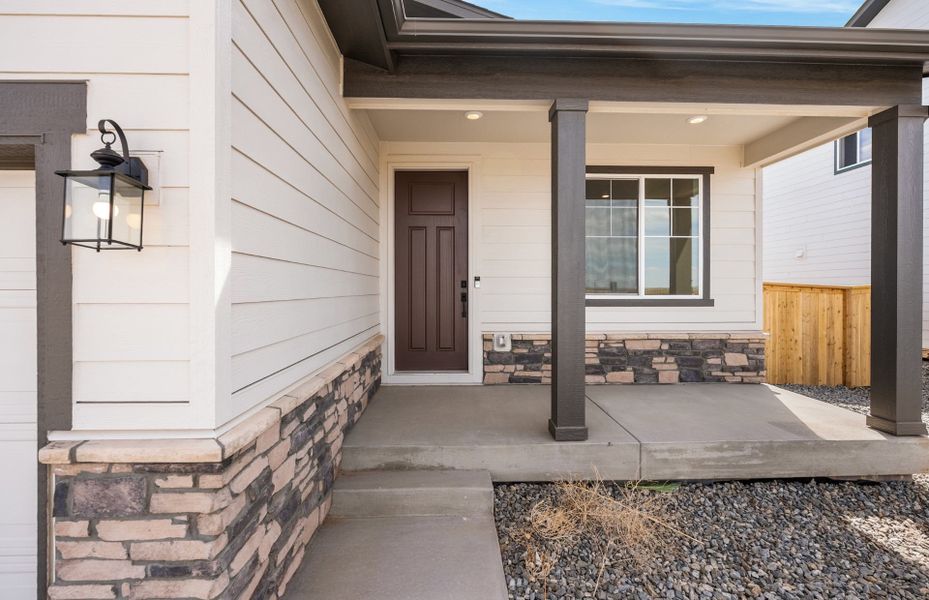 Exterior details and patio area of a home in Wolf Creek Run West, Strasburg (Image 24).