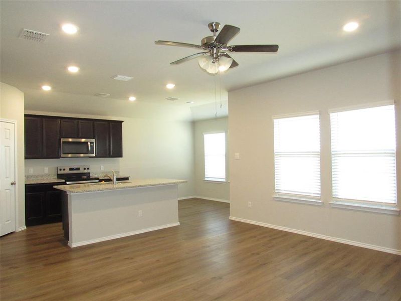 Image 14 of a home in . Image 14 of a home in .