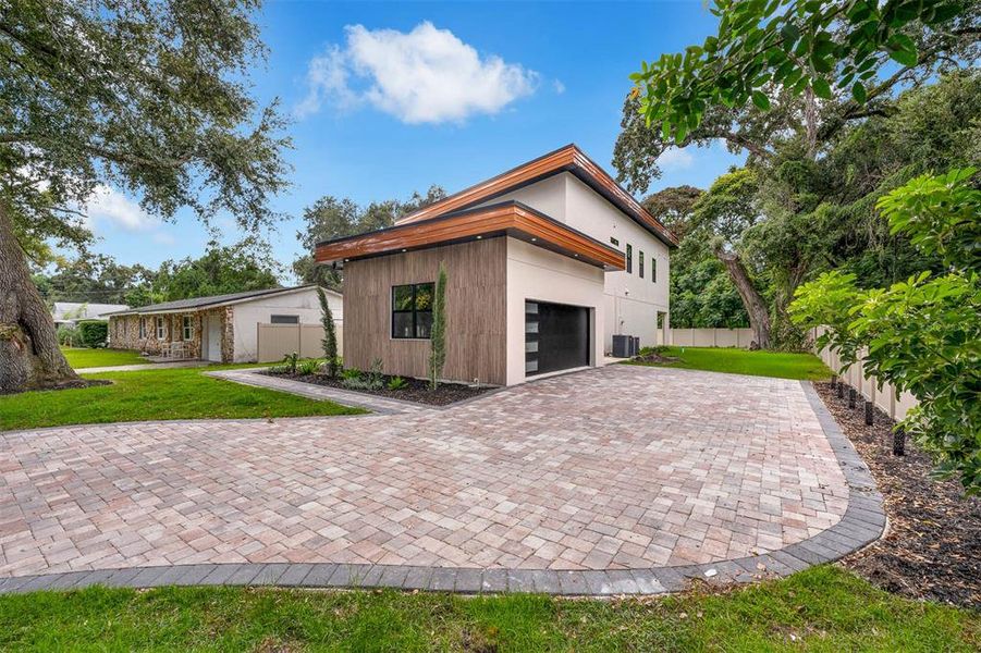 Image 58 of a home in .