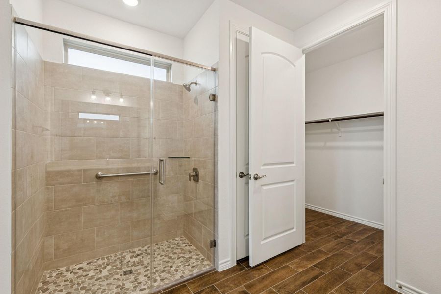 Image 32 of a home in Del Webb Fulshear.