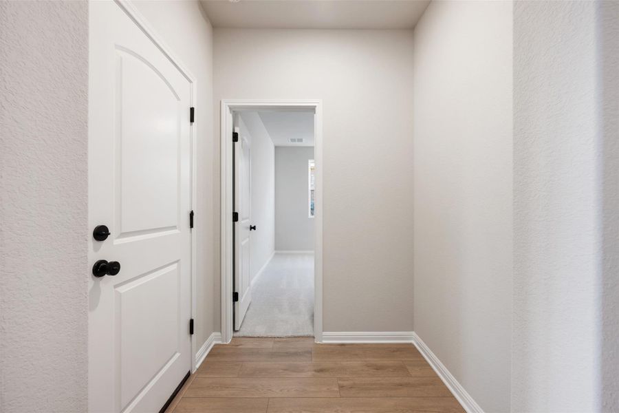 Photos are representative images and renderings for illustrative purposes only. Actual structural options and design images of the home may vary. Photos are representative images and renderings for illustrative purposes only. Actual structural options and design images of the home may vary.