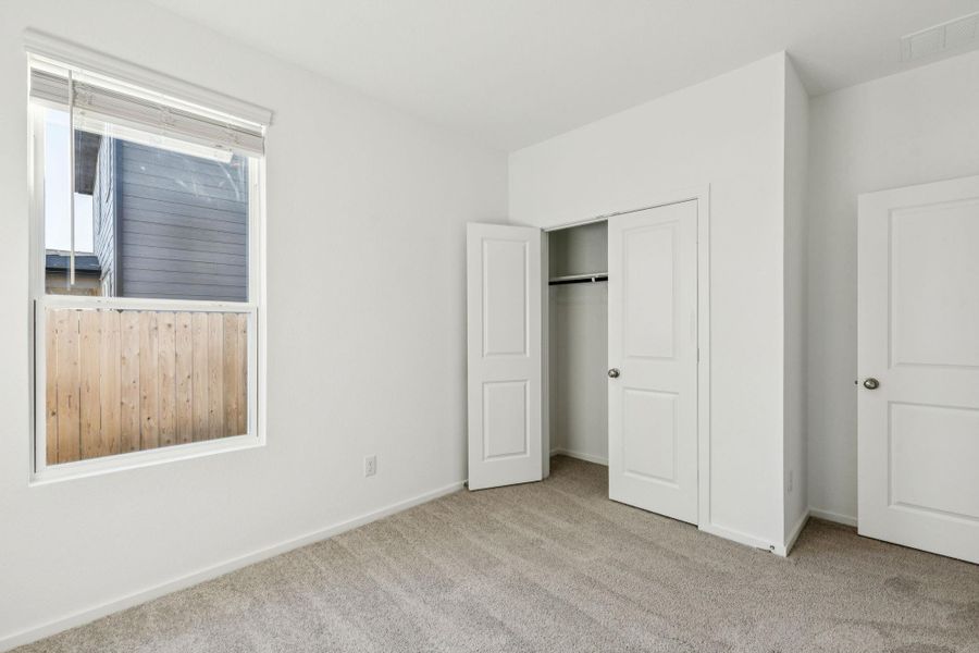 Spacious, unfurnished interior of a new home in Montgomery Bend, Montgomery (Image 28).