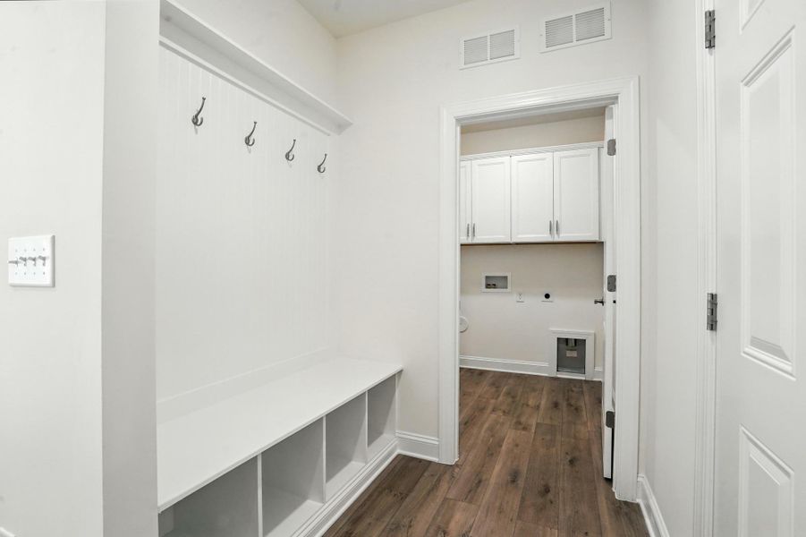 Spacious, unfurnished interior of a new home in Heritage - 55+ Community, Wesley Chapel (Image 27).