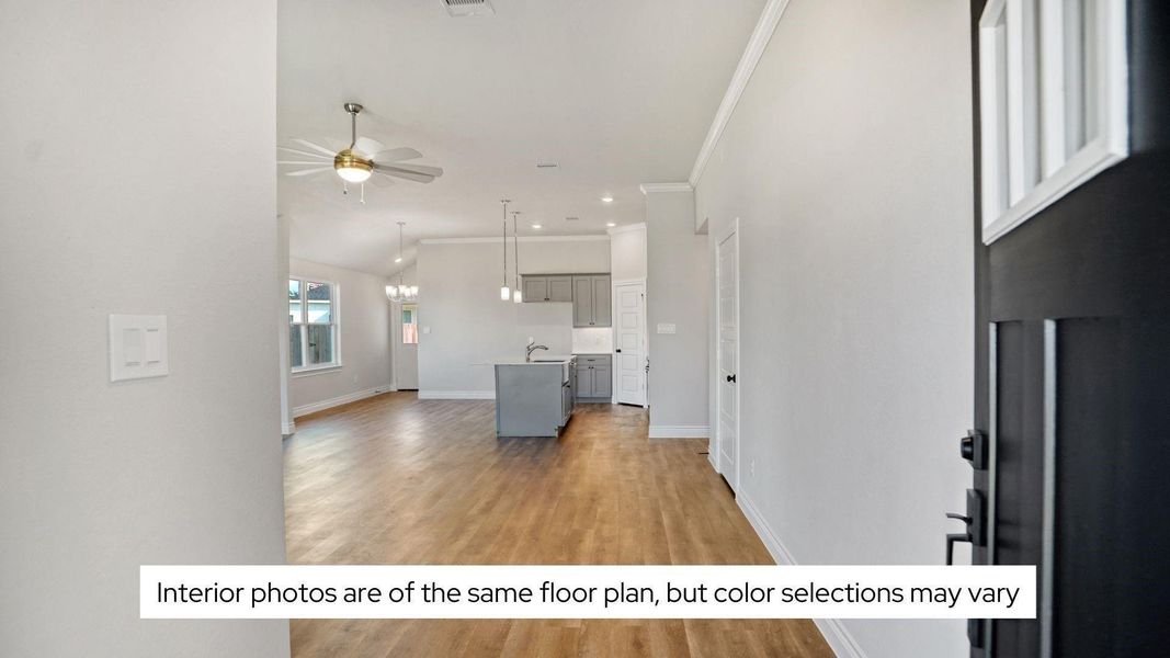 Spacious, unfurnished interior of a new home in Grand Oaks Reserve, Cleveland (Image 20).