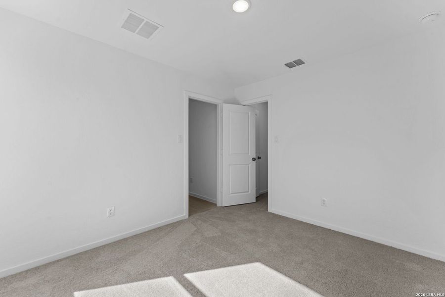 Spacious, unfurnished interior of a new home in Friendship Oaks, Fredericksburg (Image 13). Spacious, unfurnished interior of a new home in Friendship Oaks, Fredericksburg (Image 13).