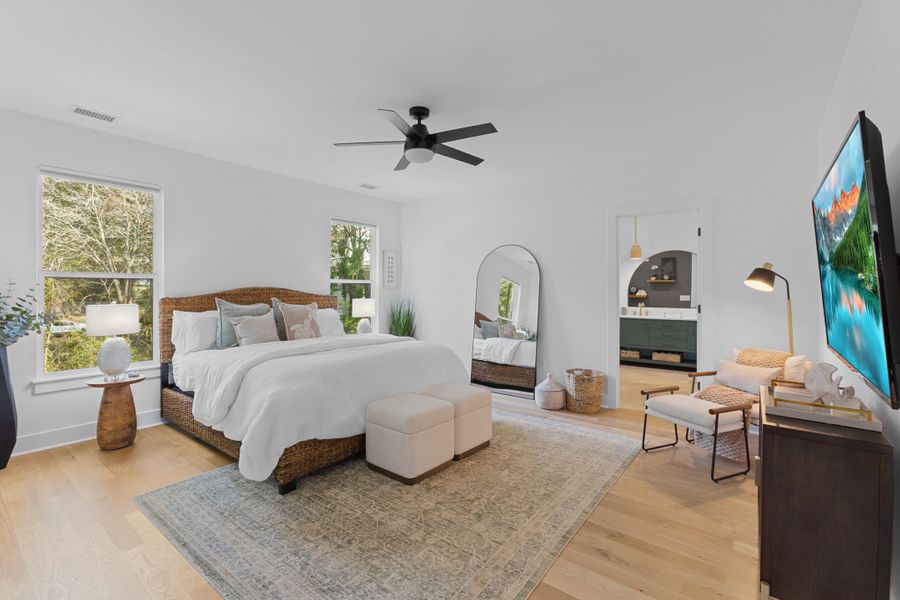Furnished interior view inside a new home in , Charleston (Image 32).