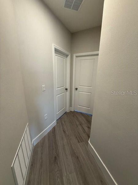 Spacious, unfurnished interior of a new home in , Winter Garden (Image 70).