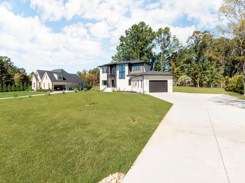 Image 40 of a home in . Image 40 of a home in .