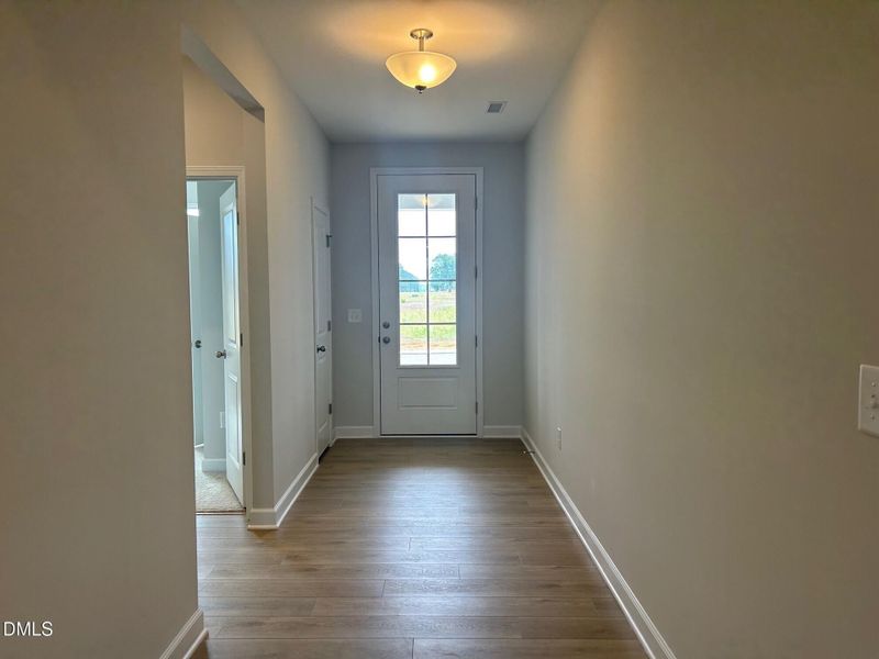 RNM 0049 Foyer 2