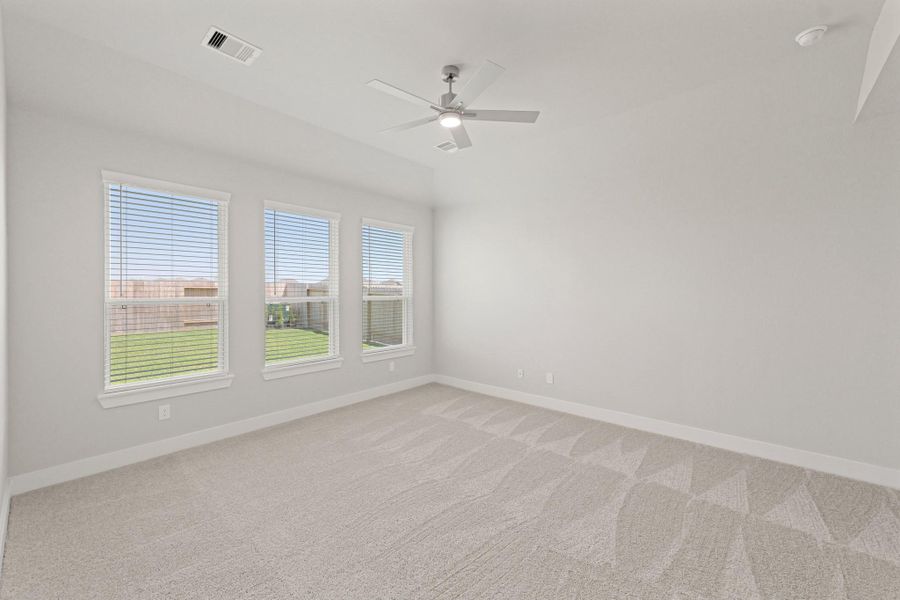 Spacious, unfurnished interior of a new home in Briarwood Crossing, Rosenberg (Image 27). Spacious, unfurnished interior of a new home in Briarwood Crossing, Rosenberg (Image 27).