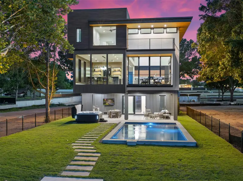 Welcome to this architectural dream!