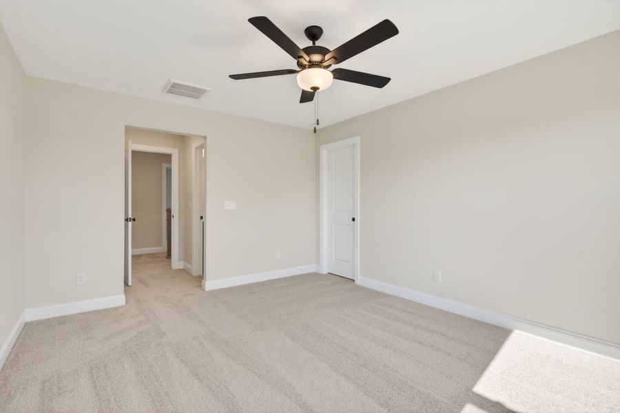 4br New Home in KNIGHTDALE, NC.  - Slide 23