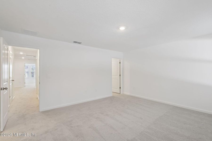 Spacious, unfurnished interior of a new home in Cypress Meadows - The Villas, Jacksonville (Image 21).