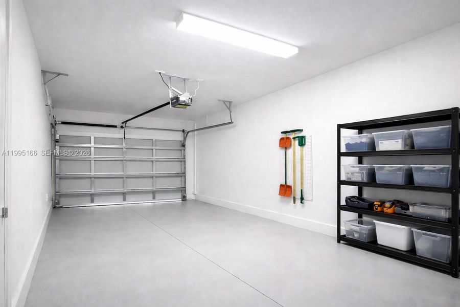 Private garage with additional storage space Private garage with additional storage space
