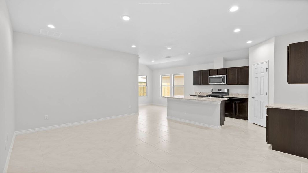 Representative unfurnished interior of a home built from the Baxtor by D.R. Horton in London Towne, Corpus Christi (Image 5). Representative unfurnished interior of a home built from the Baxtor by D.R. Horton in London Towne, Corpus Christi (Image 5).