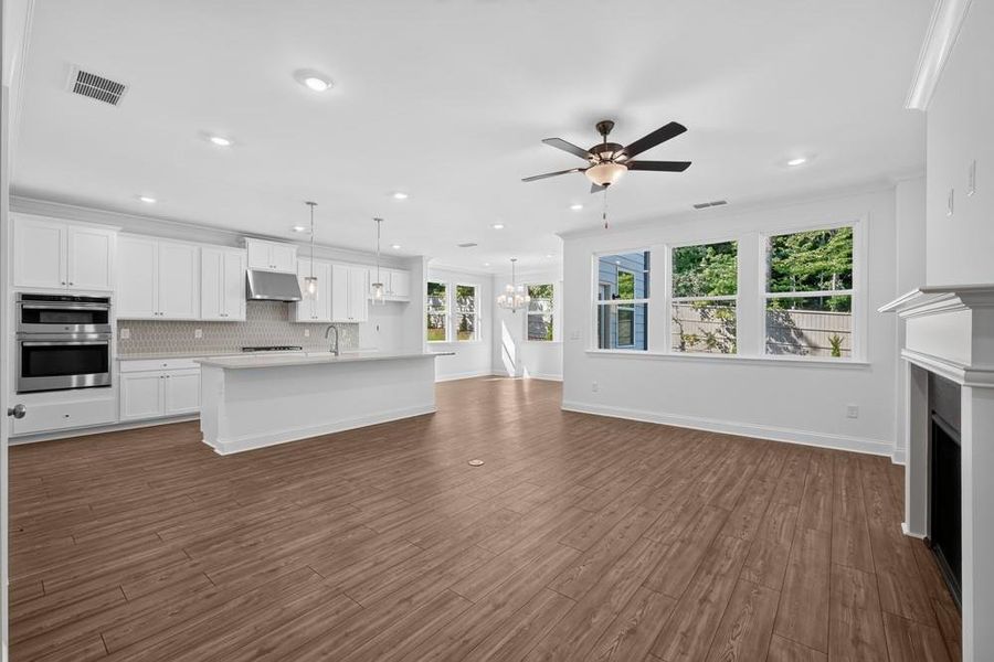 Spacious, unfurnished interior of a new home in Nichols Farm, Dacula (Image 14).