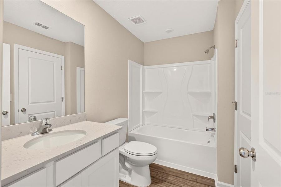Furnished interior view inside a new home in , Alachua (Image 19).
