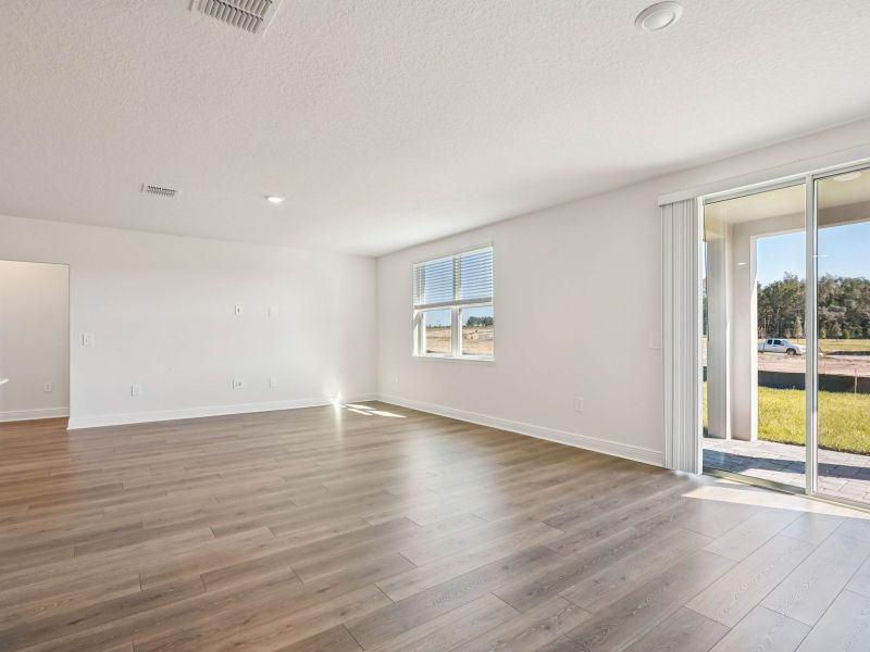 Spacious, unfurnished interior of a new home in Hamilton Bluff - Signature Series, Haines City (Image 7). Spacious, unfurnished interior of a new home in Hamilton Bluff - Signature Series, Haines City (Image 7).