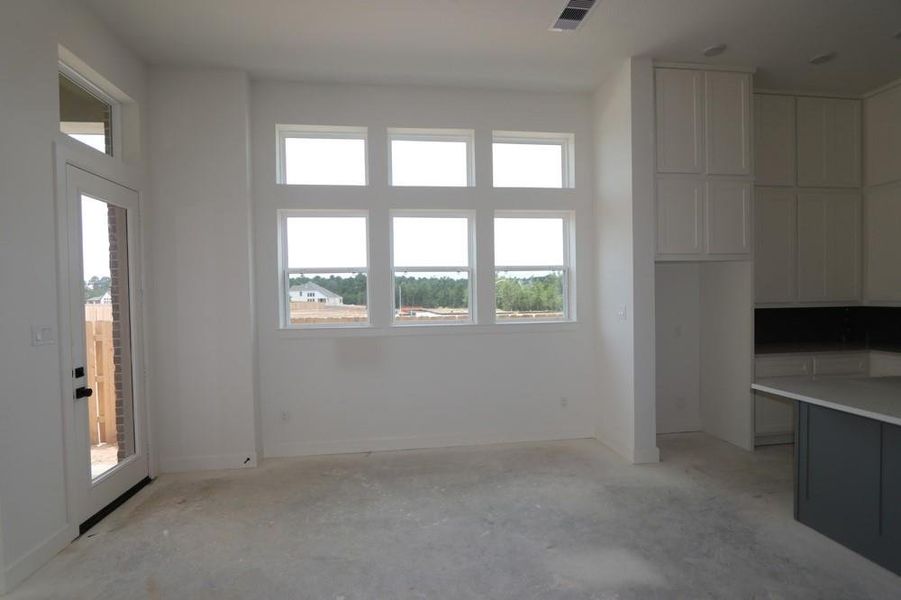 Spacious, unfurnished interior of a new home in Colton 45' Homesites, Todd Mission (Image 17). Spacious, unfurnished interior of a new home in Colton 45' Homesites, Todd Mission (Image 17).