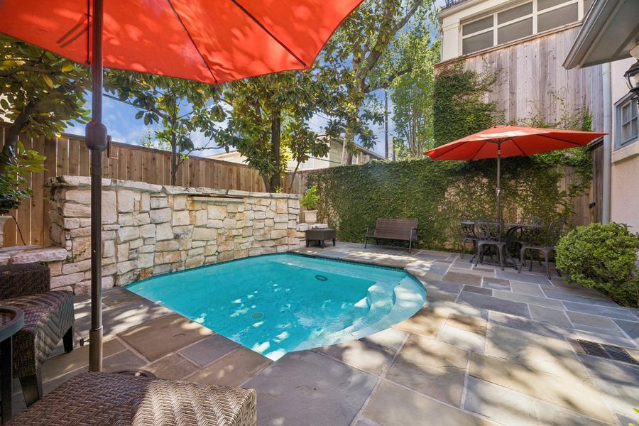 Heated Pool !  ..... with waterfall!