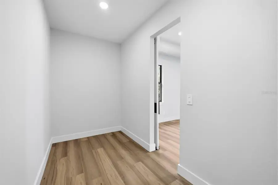 Spacious, unfurnished interior of a new home in , Brooksville (Image 20).
