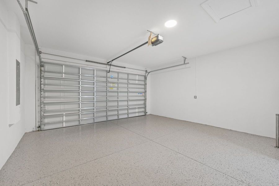 Garage Garage