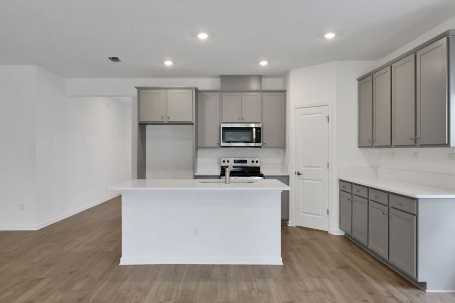 New Home in Orange  Park, FL.  - Slide 34