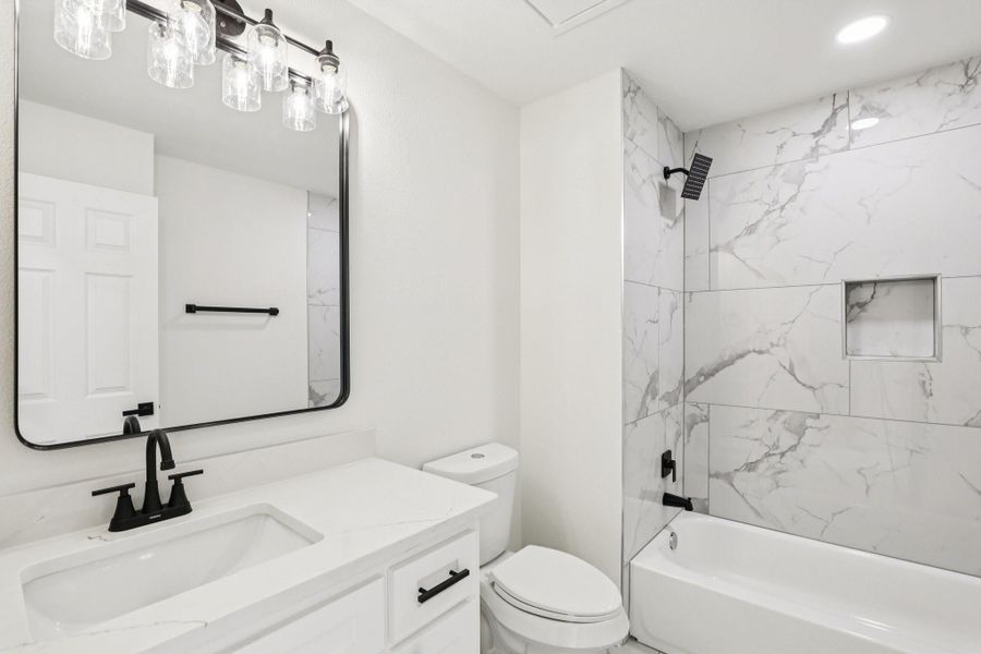 Furnished interior view inside a new home in , Pottsboro (Image 5).