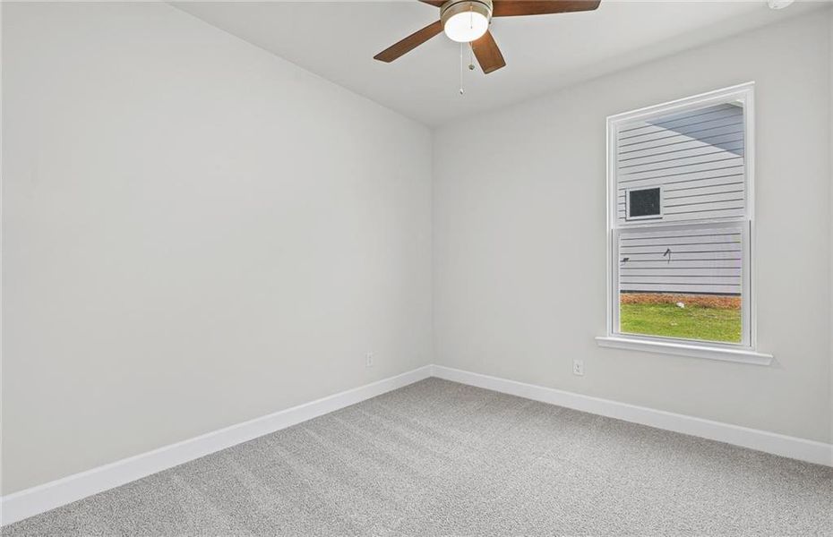 Spacious, unfurnished interior of a new home in Del Webb at Lake Oconee, Greensboro (Image 25).