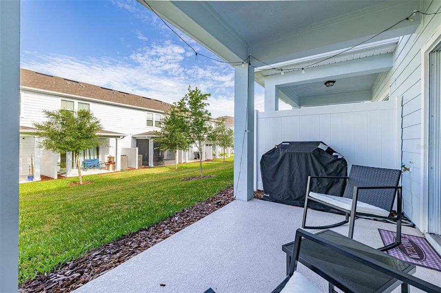 Exterior details and patio area of a home in , Davenport (Image 26).