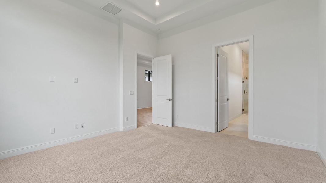 Spacious, unfurnished interior of a new home in Rivella, Port St. Lucie (Image 17).