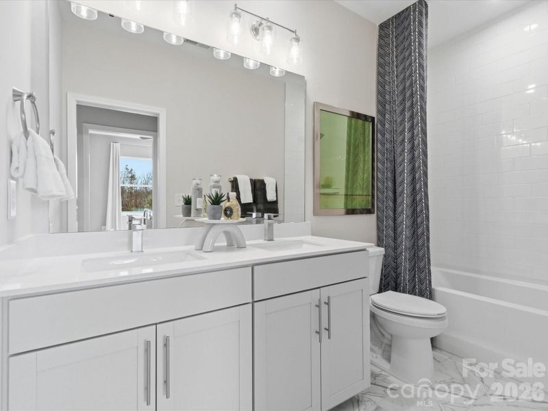 Anne Model Photo Anne Model Photo