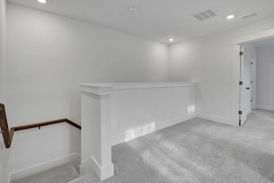 Spacious, unfurnished interior of a new home in Lake Carolina Townhomes, Columbia (Image 31).