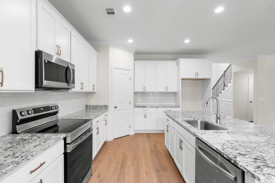 Furnished interior view inside a new home in Ramsey Landing, Rincon (Image 6).